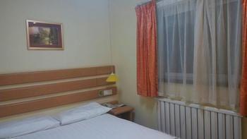 Hotel Changping Gulou West Street